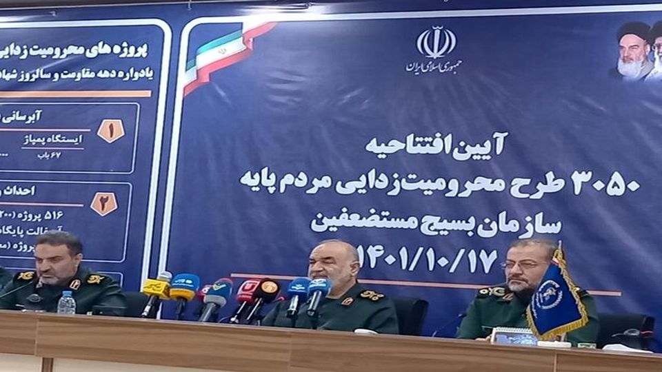 Enemy's economic sanctions aim to impoverish Iranian people