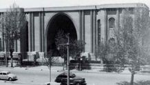 پرفورمنس شعرهای کیارستمی‌ در موزه هنرهای معاصر تهران
