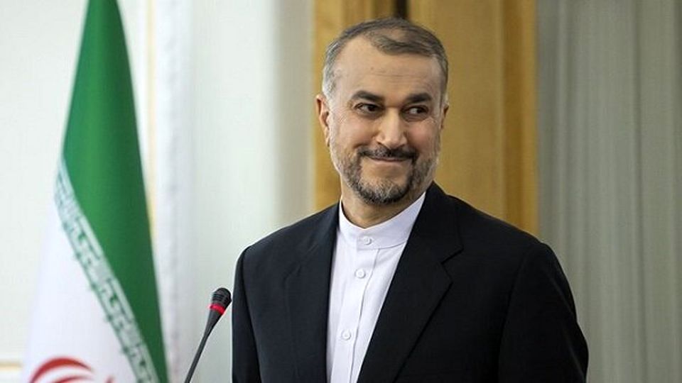 Iran-Russia defense cooperation against no side: FM