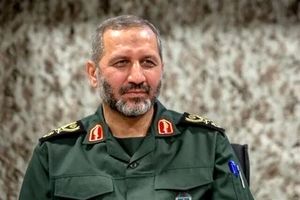 توئیت هشدار‌آمیز فرمانده هوافضای سپاه: منتظر فرمان شلیک هستیم + عکس